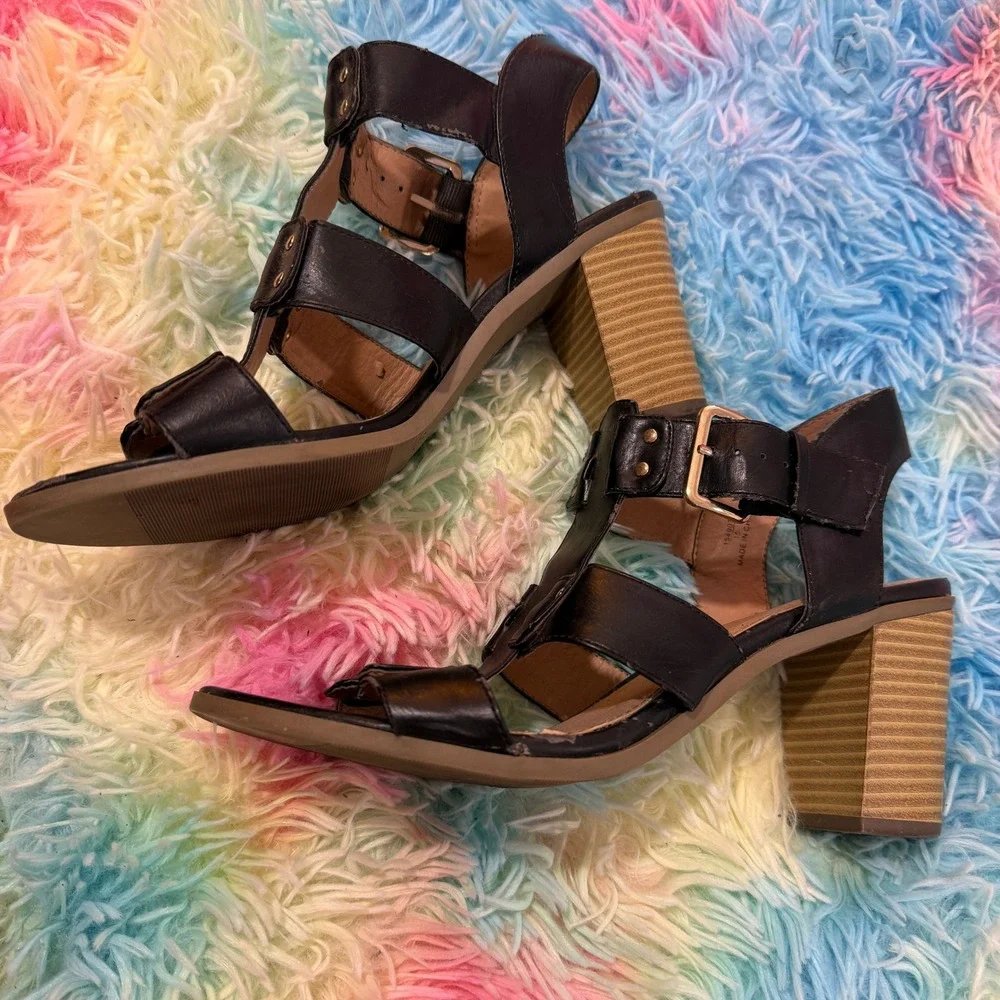 American Eagle Gladiator heels Sandals Womens 7.5 Black Studded Block